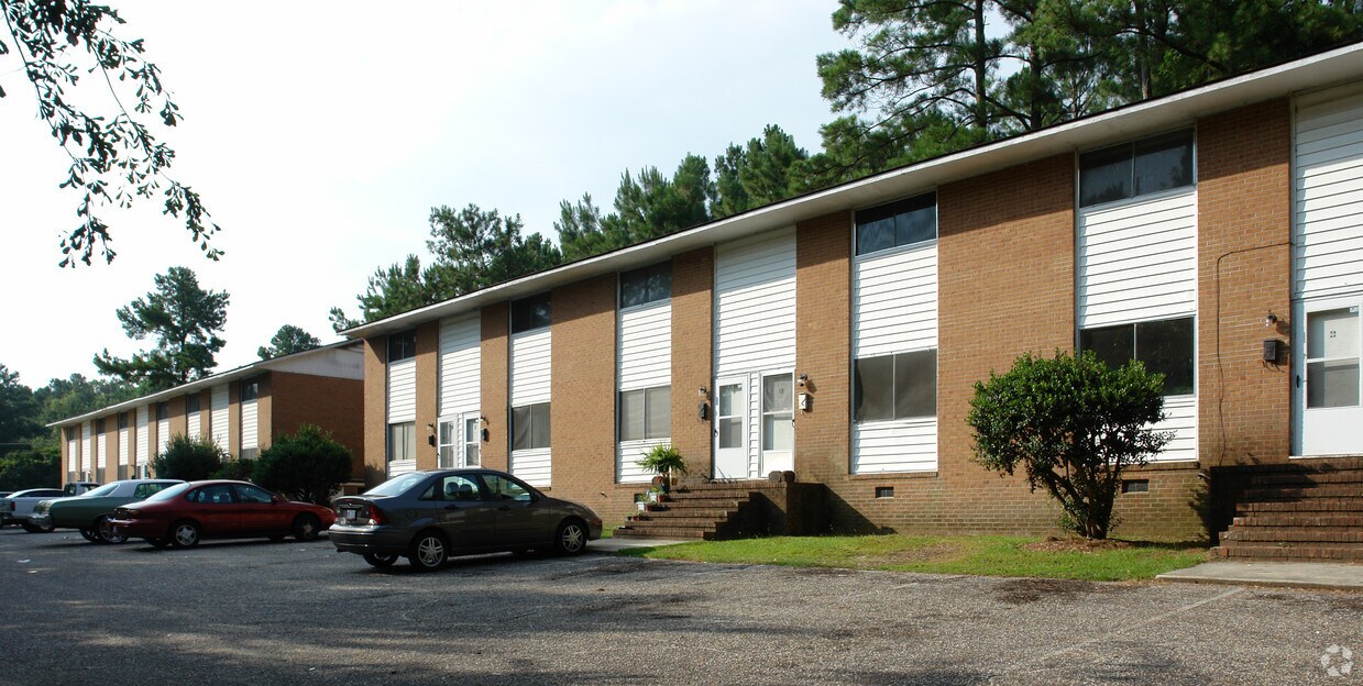 Building Photo - 1009 Cain Rd