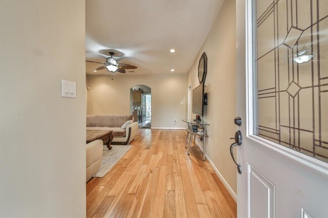 Foto del edificio - 7815 Fondren Rd