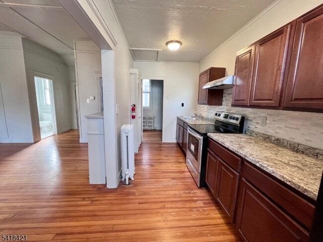 Foto del edificio - 81 Monroe Pl