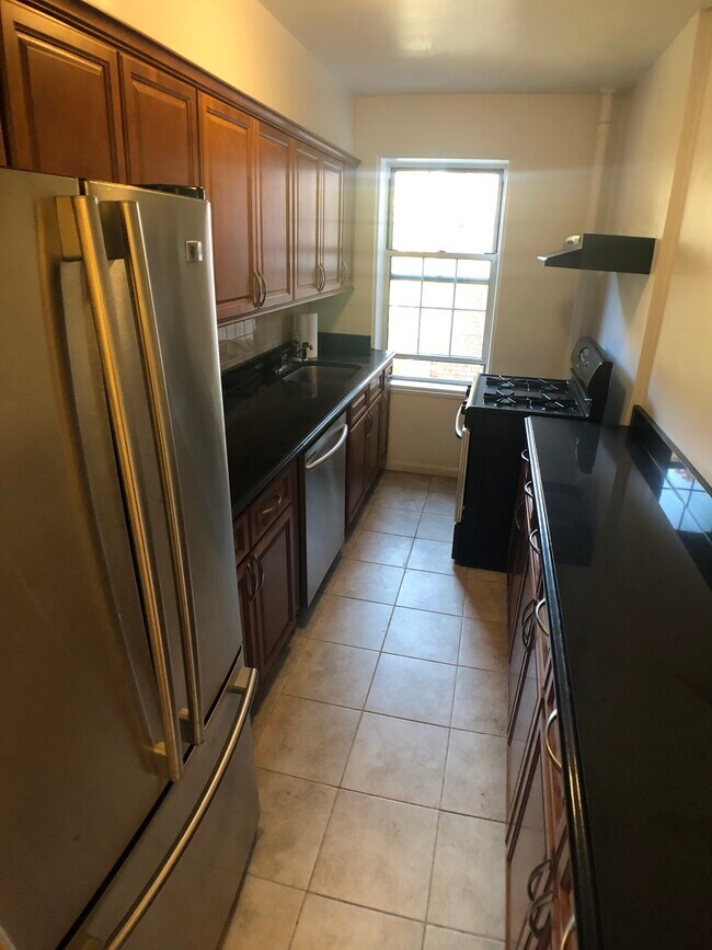 Cocina - 3047 Hobart St