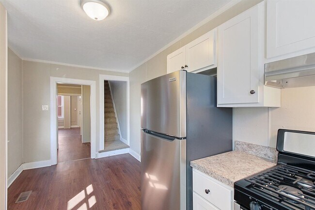 Foto del edificio - Charming 3 Bed, 1.5 Bath Home in York Pa!