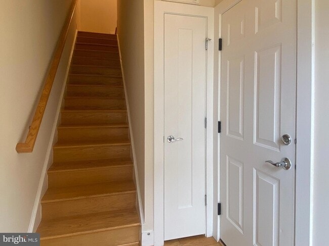 Photo - 924 King Farm Blvd Townhome