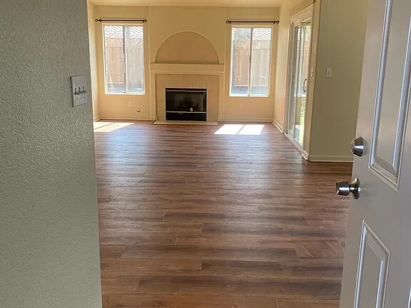 Foto principal - 632 Winery Ct