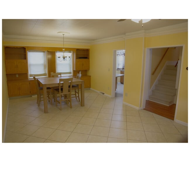 Foto del edificio - 754 E Washington Ave