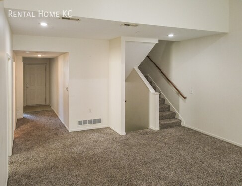 Foto del edificio - 1931 N 80th Ct
