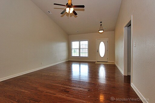 Building Photo - 324 Whetstone Way
