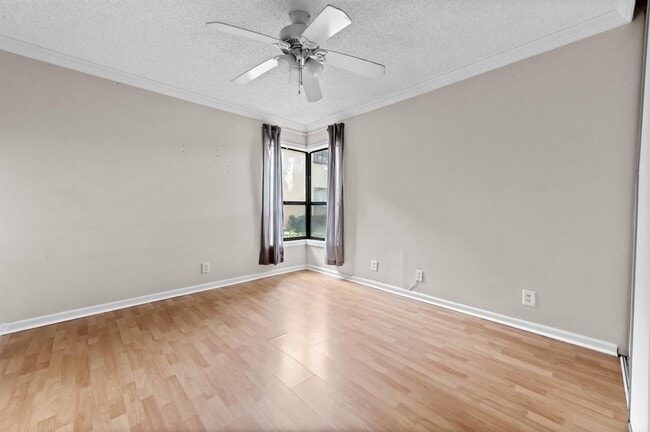 Foto del edificio - 3757 Cocoplum Cir