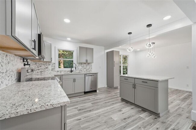 Foto del edificio - 3920 Wedgefield Cir