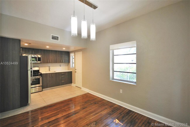 Foto del edificio - 644 15th St