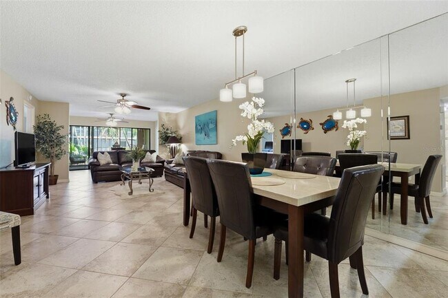 Foto del edificio - 5501 Ashton Way