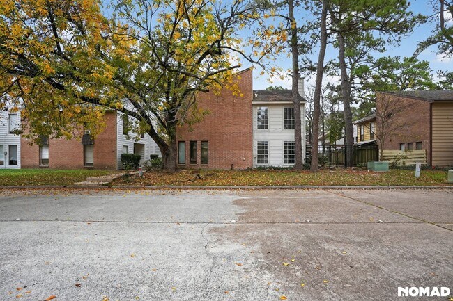 Foto del edificio - 17805 Villa Way Dr