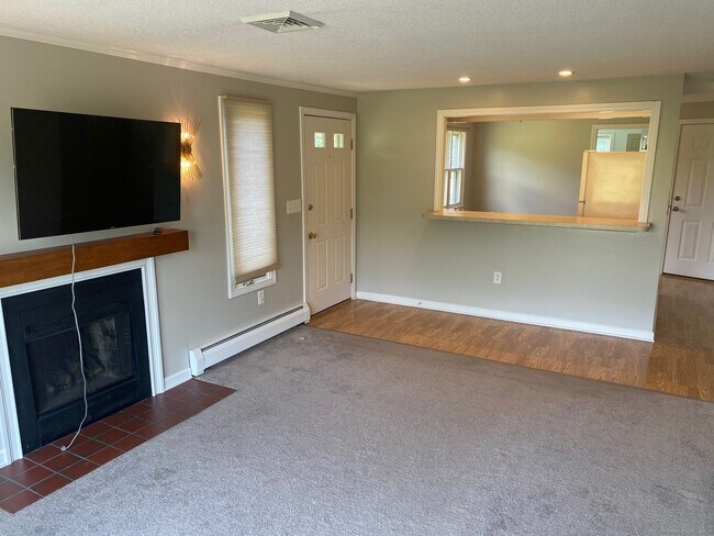 Foto del edificio - 31 Hickory Ln