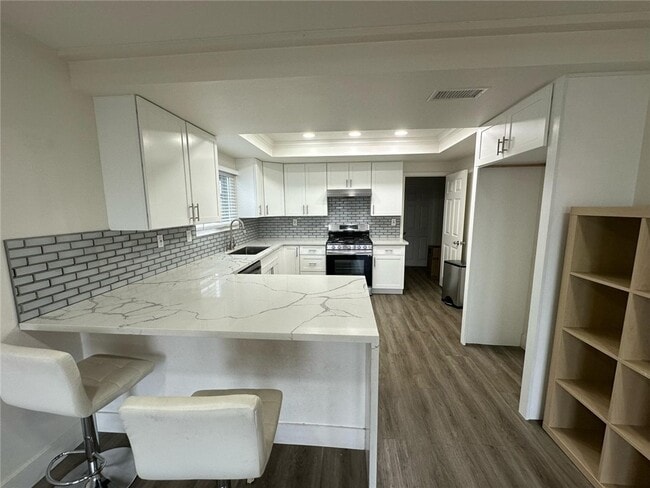 Building Photo - 20410 Seton Hill Dr