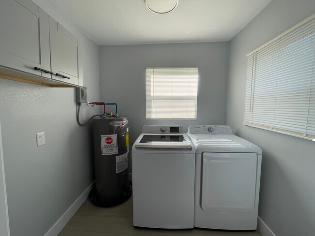 Foto del edificio - 460 2nd St SW