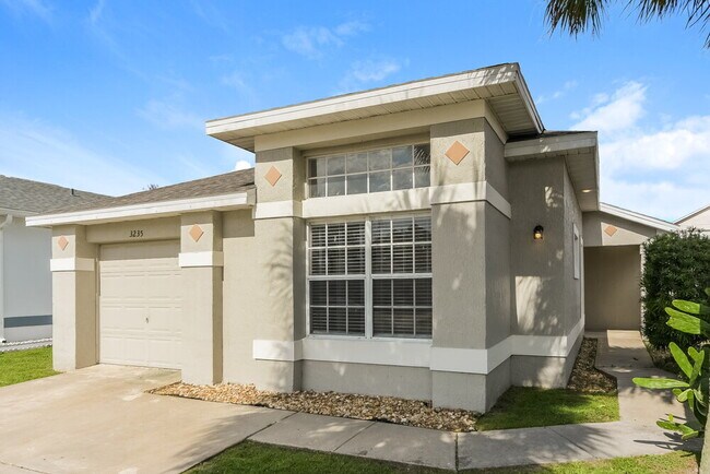 Foto del edificio - 3235 Brewster Dr