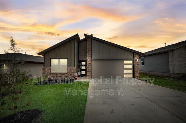 Foto del edificio - 8204 City Top Blvd