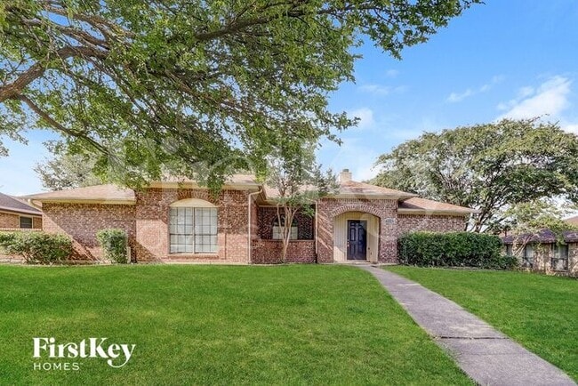 Building Photo - 936 Bluffview Dr