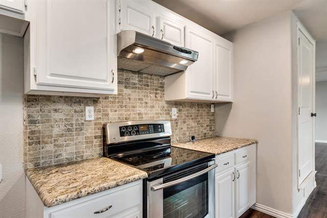 Building Photo - 6622 Oleta Dr