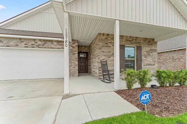 Foto del edificio - 12780 Sweetleaf Ave