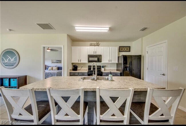 Foto del edificio - 233 SE 3rd St