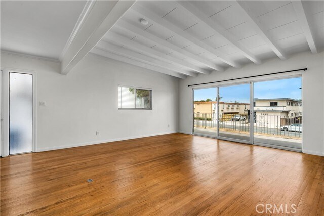 Foto del edificio - 1440 Manhattan Beach Blvd