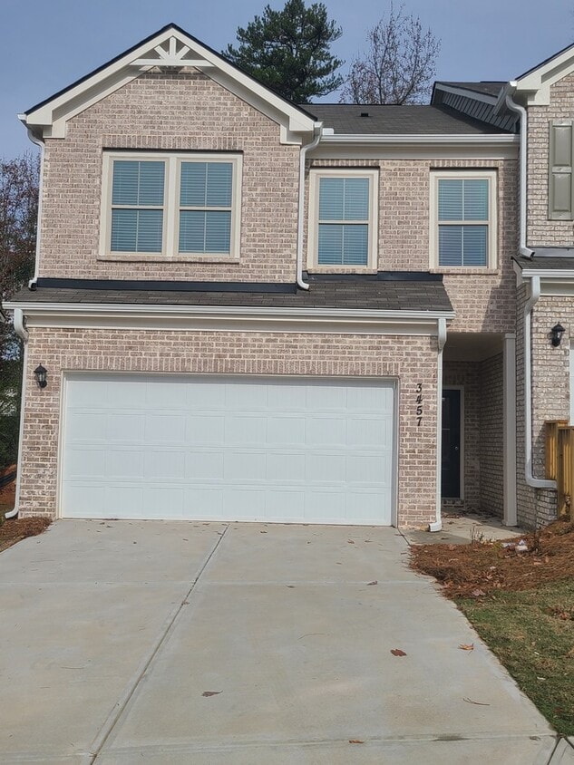 TOWNHOME FOR RENT!! Photo