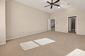 Building Photo - 2210 Bywater Dr