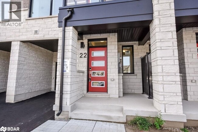Building Photo - 22 Ennerdale St