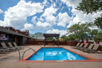 Building Photo - 2255 Sidewinder Dr