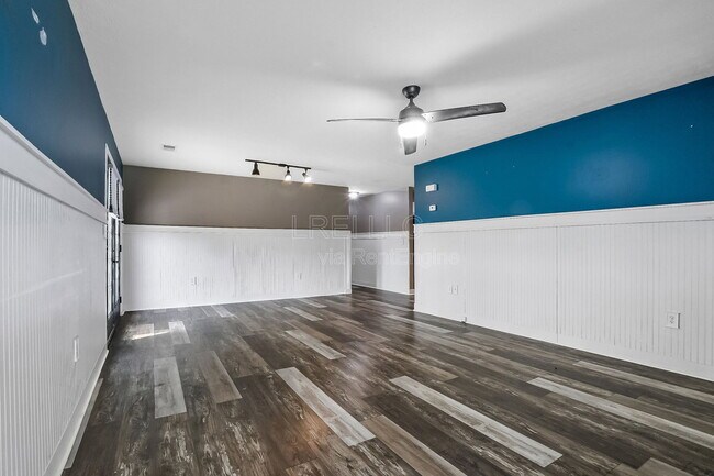 Foto del edificio - 697 Red Hill Rd