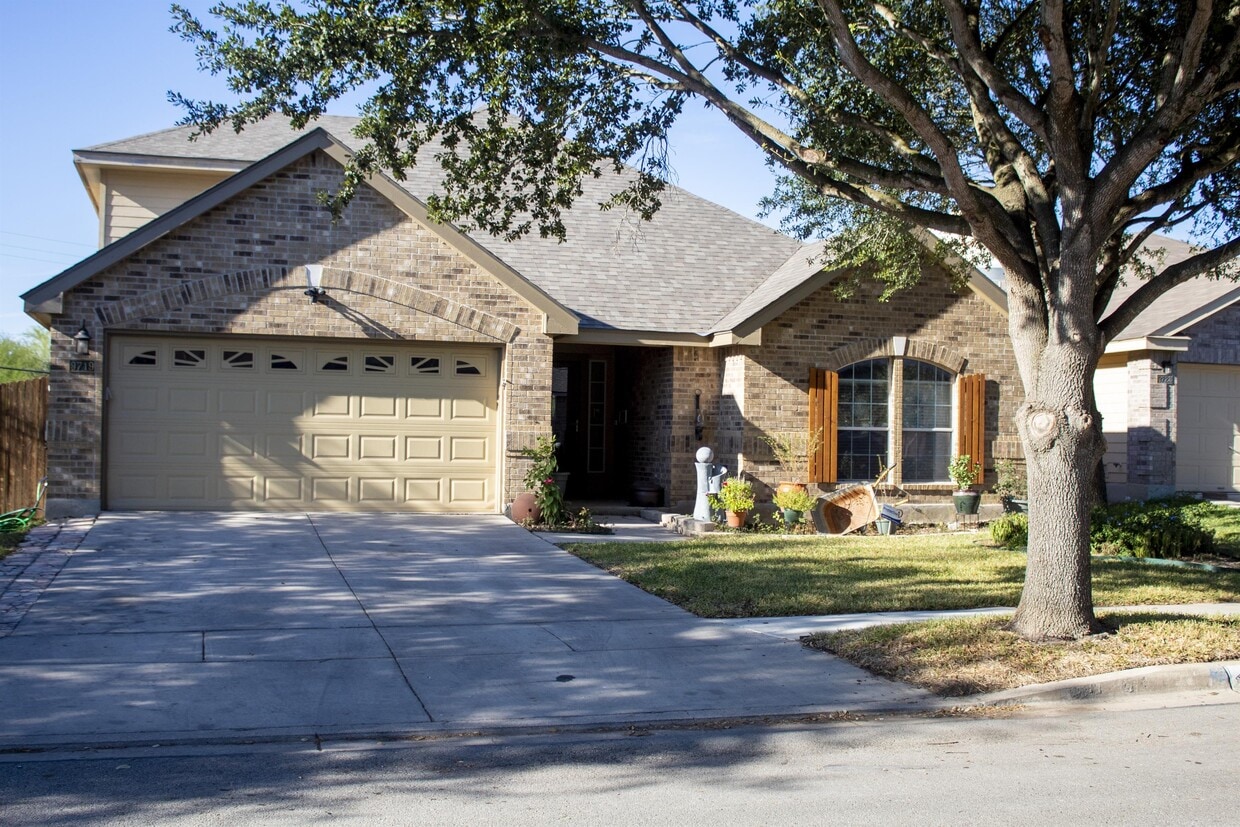 9719 Voir Dire, Converse, TX 78109 House for Rent in Converse, TX