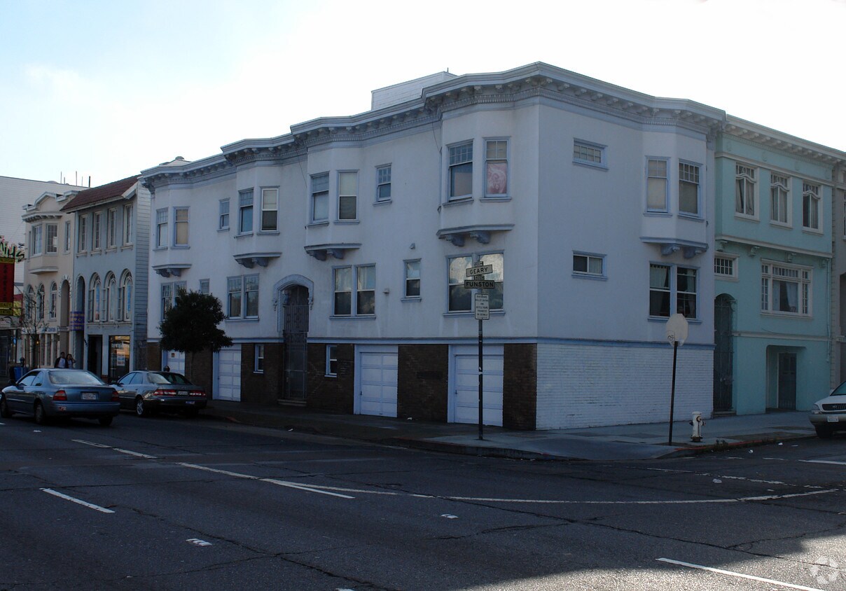 Foto principal - 4855 Geary Blvd