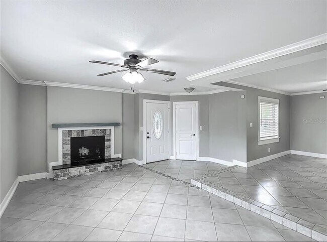 Foto del edificio - 3702 W Reynolds St