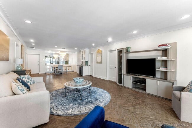 Building Photo - 2275 S Ocean Blvd