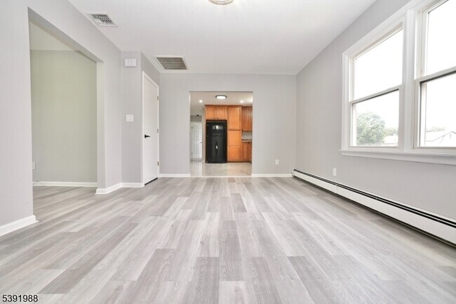 Foto del edificio - 53 Mt Pleasant Ave