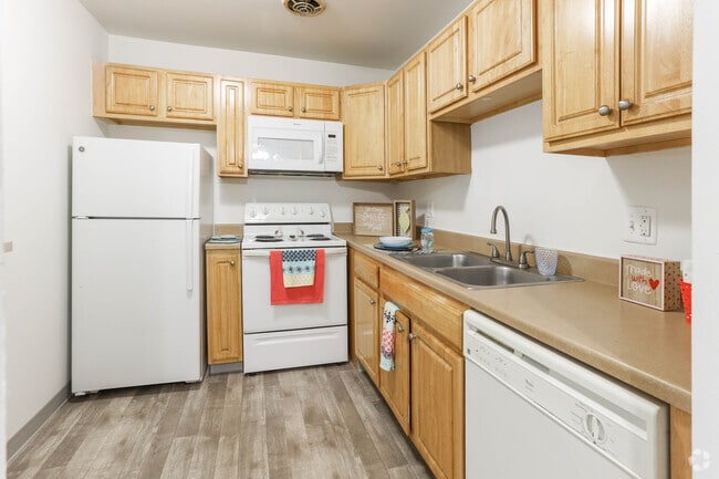 Interior Photo - Hanover Court Apartments