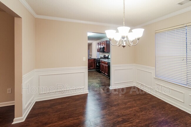 Building Photo - 1483 St George Pl