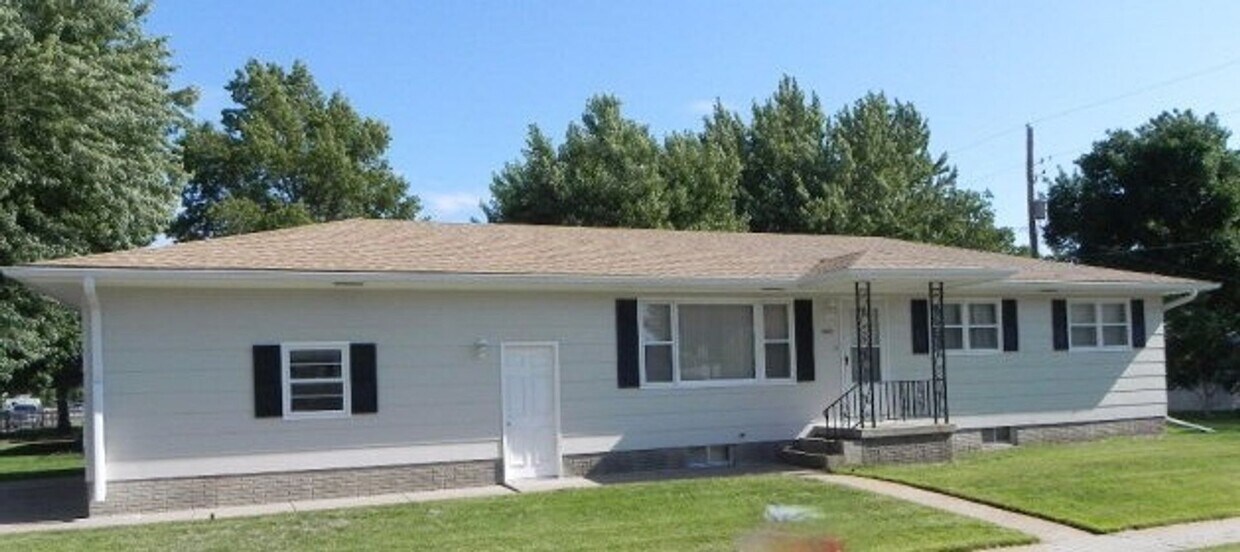 Foto principal - 3 bedroom house for rent