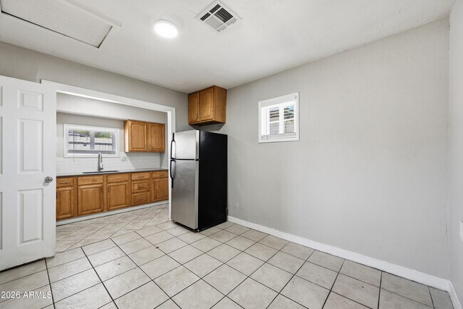 Foto del edificio - 5206 W Ocotillo Rd