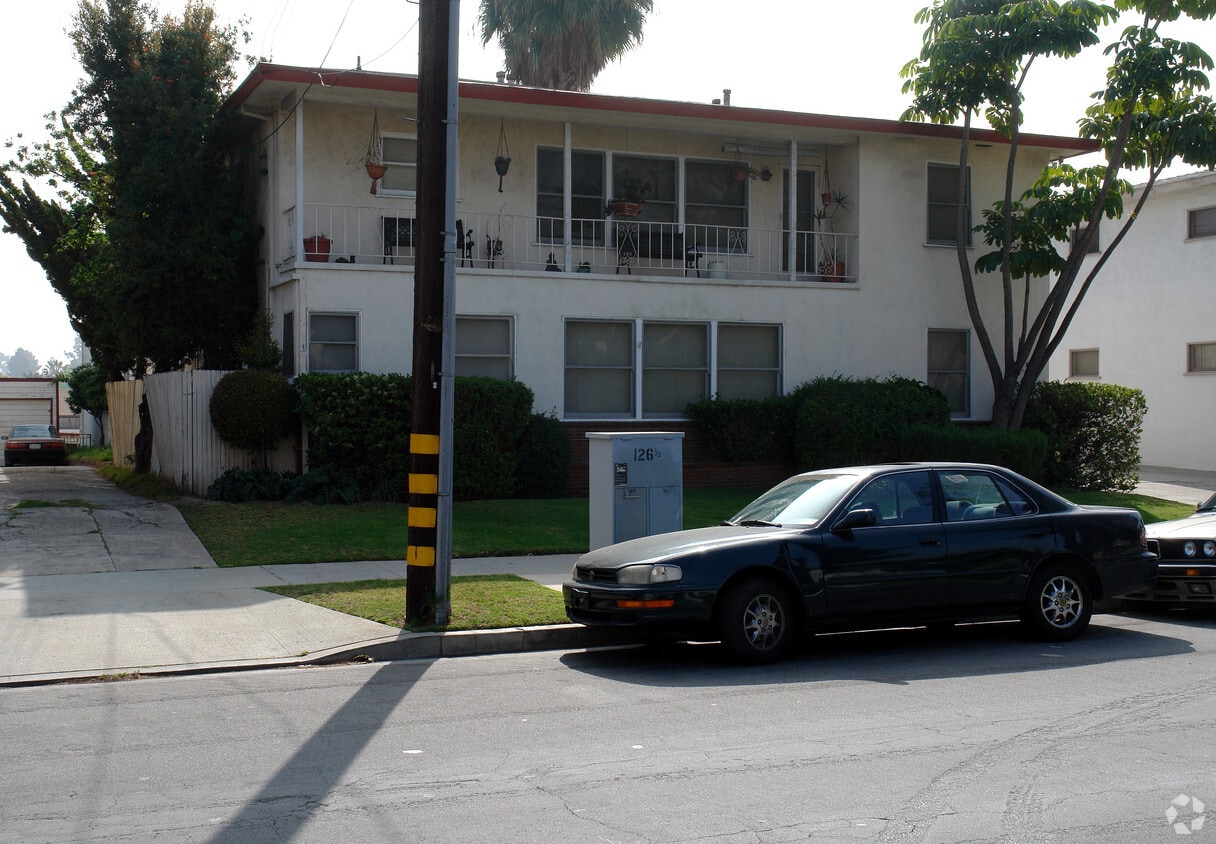 Building Photo - 126 N Hillcrest Blvd