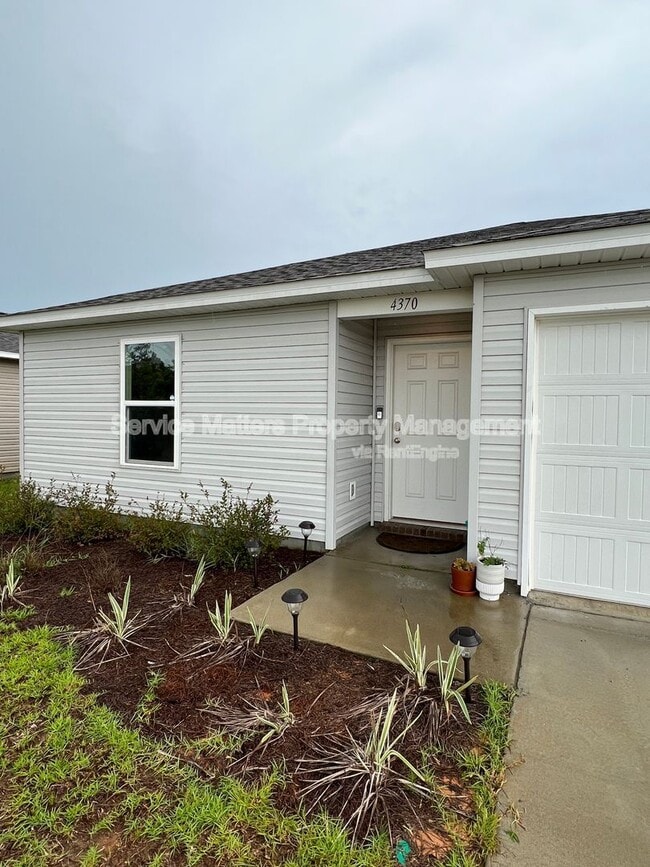 Building Photo - 4370 Jitterbug St