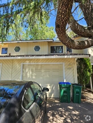 Building Photo - 11434 Columbia Village Dr