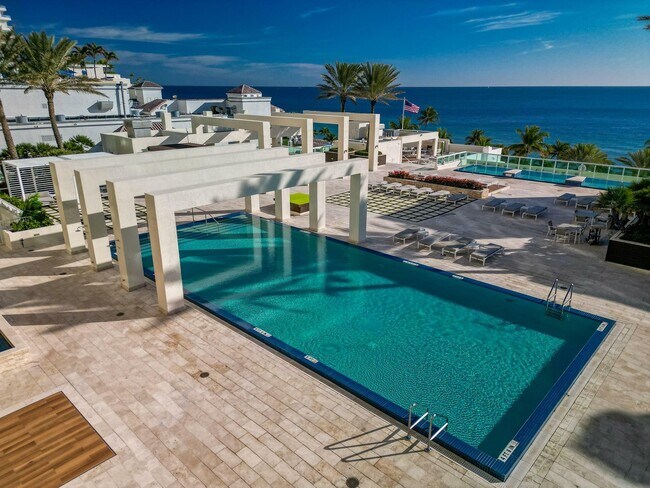 Foto del edificio - 101 S Fort Lauderdale Beach Blvd