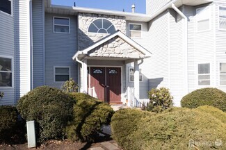Building Photo - 120 Exeter Ct