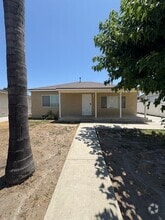 Building Photo - 426 S Orange Ave