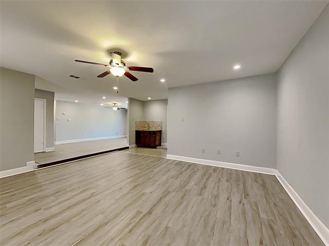 Foto del edificio - 7215 Harold Walker Dr