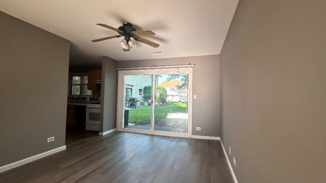 Building Photo - 1011 Bayside Dr