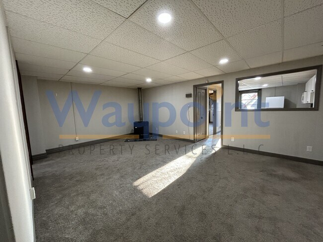 Foto del edificio - 102 1/2 S Lafayette St