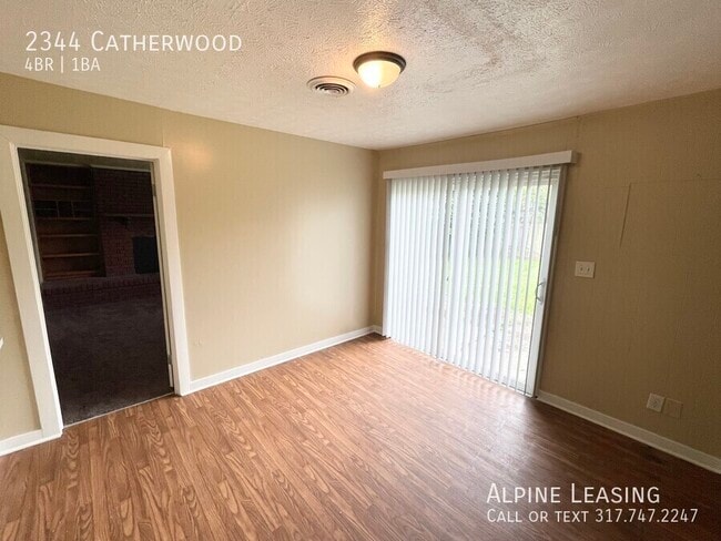 Building Photo - 2344 Catherwood-