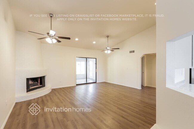 Foto del edificio - 1524 W Mission Dr
